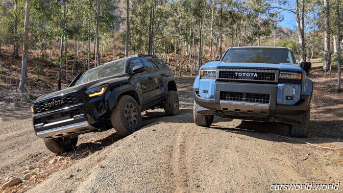 2025 Toyota 4Runner vs Land Cruiser: Li abbiamo guidati entrambi, ecco come si confrontano | Carscoops